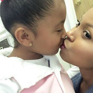 Meet your Posher, Isabel